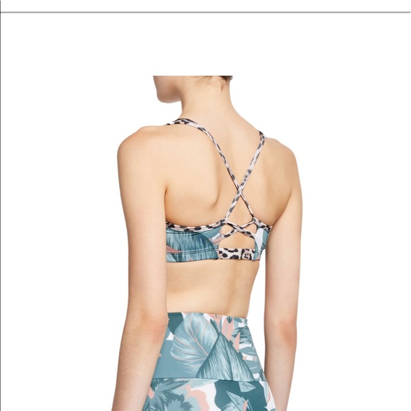 Onzie Bridge Bra and Basic Midi Leggins Set - Picture 2 of 3